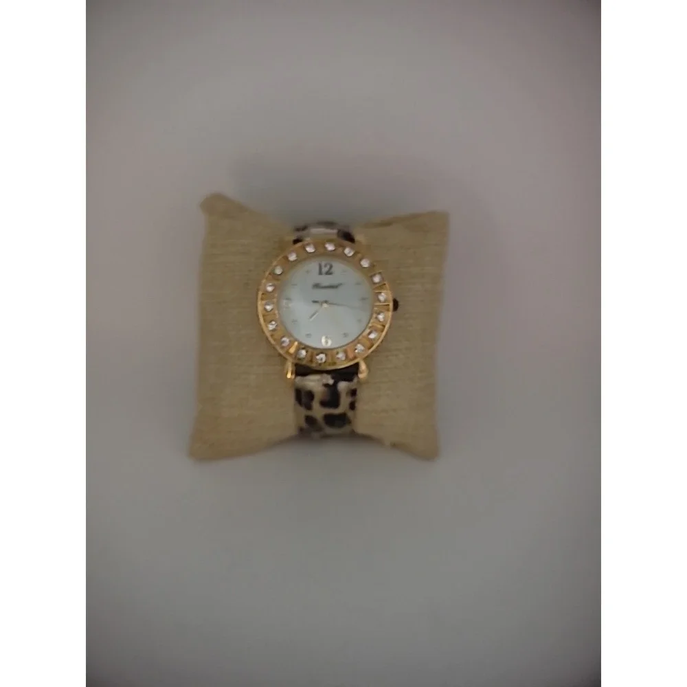 Vintage Bombshell Wristwatch Watch Leopard Print Strap Rhinestones Jewelry